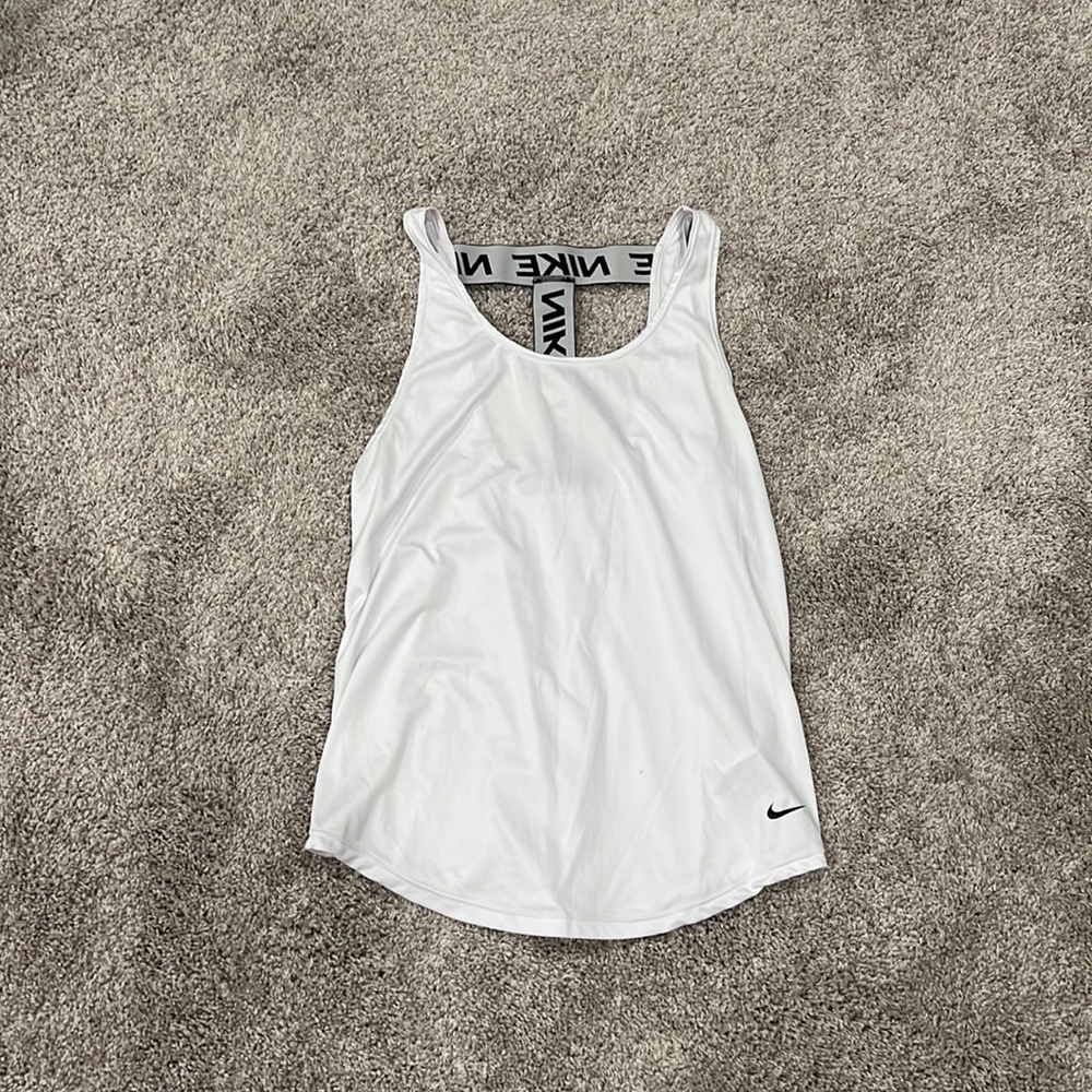 nike tank top